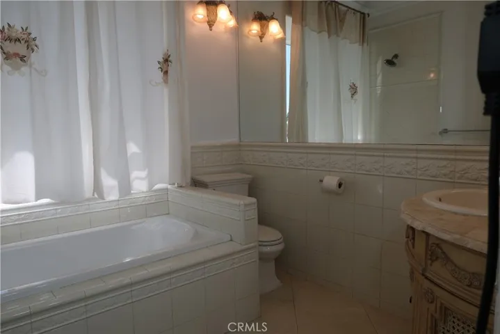 16802 Kamalii, Huntington Beach, California 92649