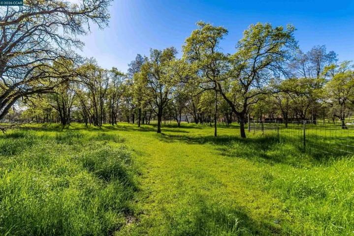 125 125 Sam Lynn Way, Oroville, California 95966