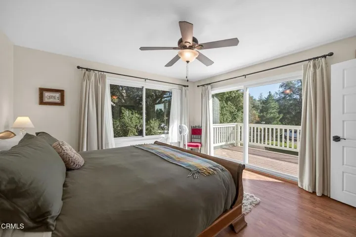 24-web-or-mls-UpmarketMedia-12471Sis-187