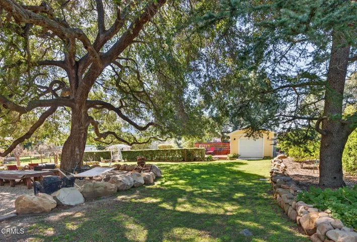 36-web-or-mls-UpmarketMedia-12471Sis-034
