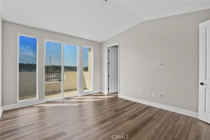 Master Suite Bedroom, Upper Level