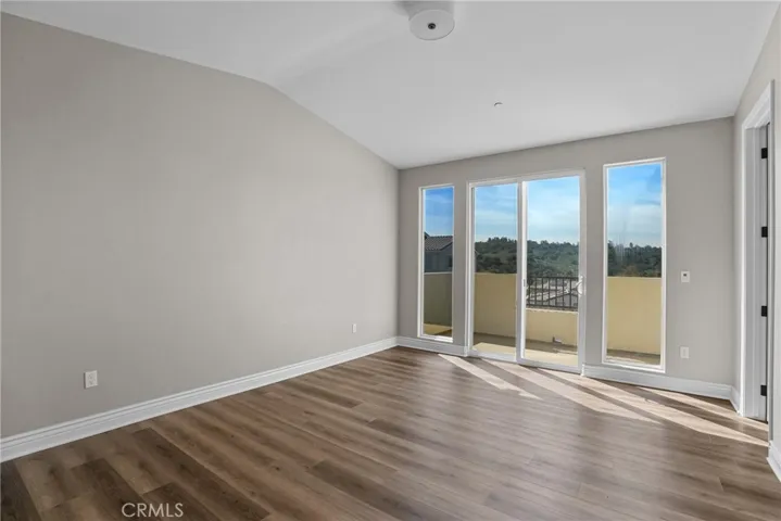 Master Suite Bedroom, Upper Level