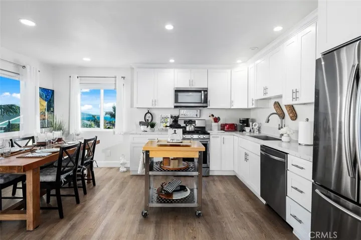 Bright and lite open floor plan. Newly appointed and ready to move in and fully furnished.