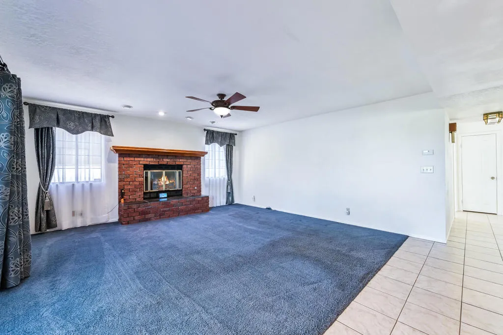 204 Fairway Dr, Needles, CA-08