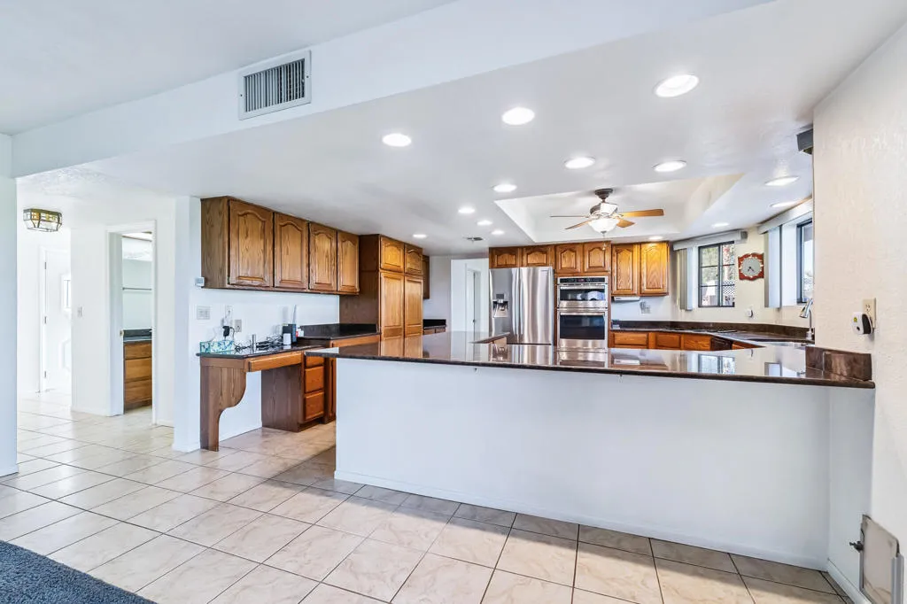204 Fairway Dr, Needles, CA-13
