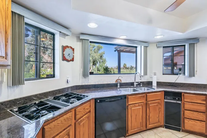 204 Fairway Dr, Needles, CA-20