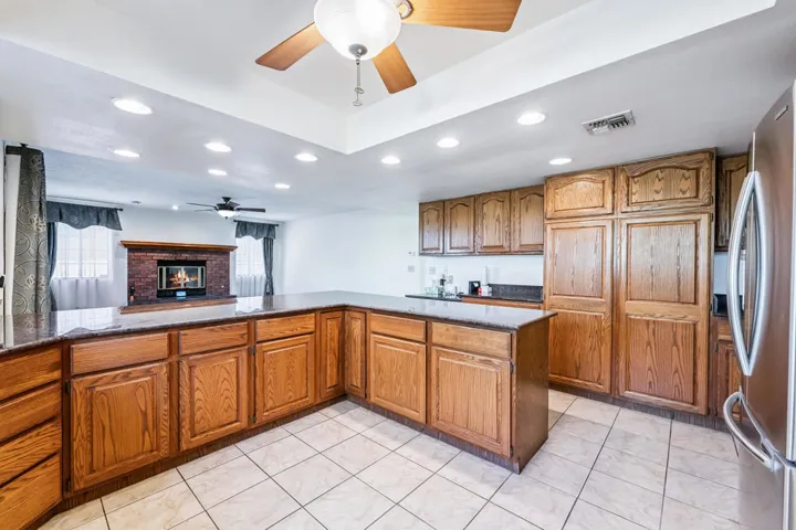 204 Fairway Dr, Needles, CA-19