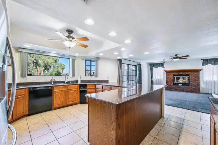 204 Fairway Dr, Needles, CA-17 (1)