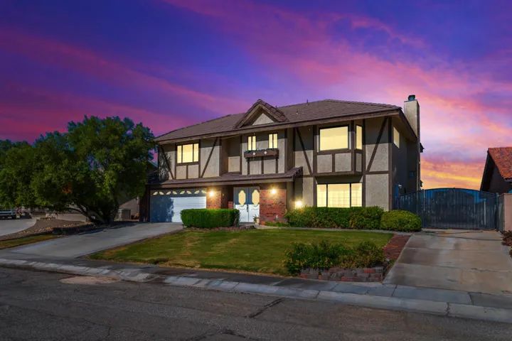 204 Fairway Dr, Needles, CA-01