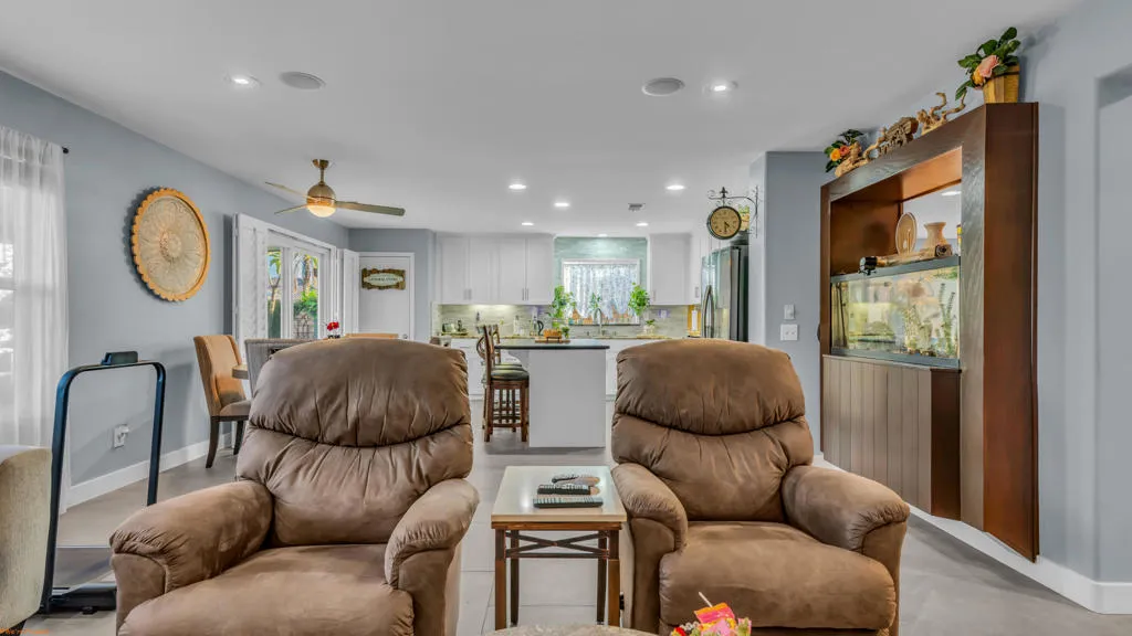 Were Focused 41126 Prospect-40