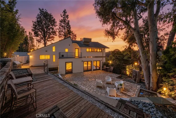 9653 Oak Pass, Beverly Hills, California 90210