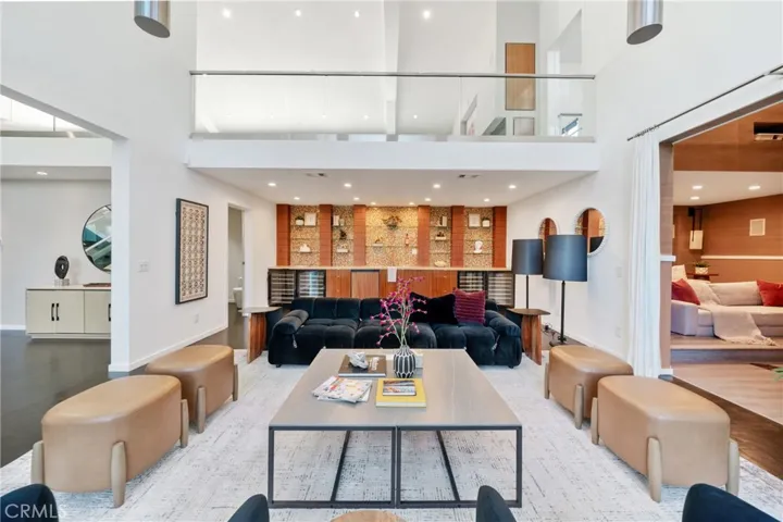 9653 Oak Pass, Beverly Hills, California 90210