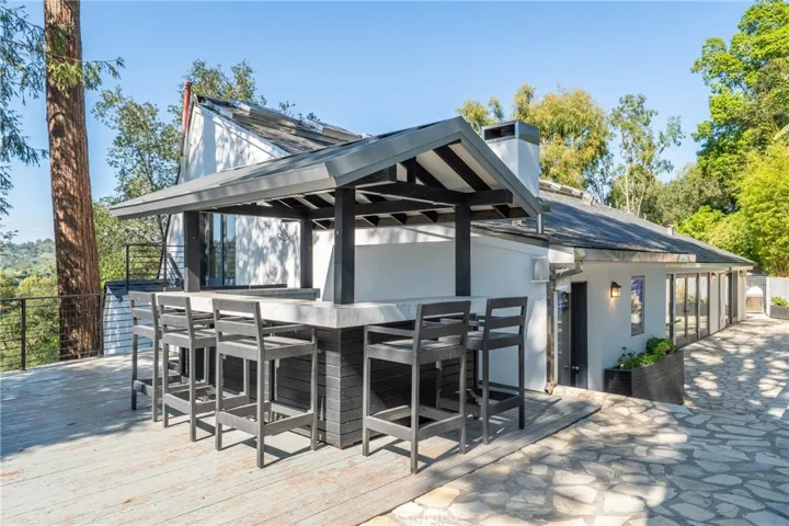 9653 Oak Pass, Beverly Hills, California 90210