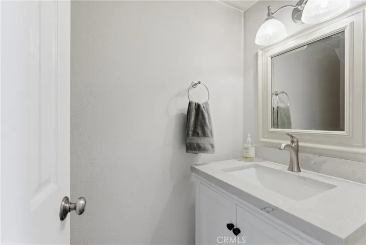 8276 Constantine Drive, Huntington Beach, California 92646