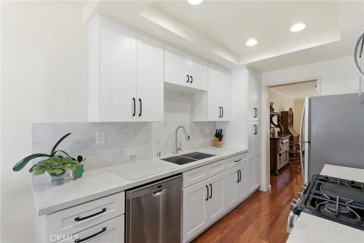 8276 Constantine Drive, Huntington Beach, California 92646