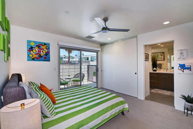 100 N Cerritos Dr Unit 1 Palm-small-023-