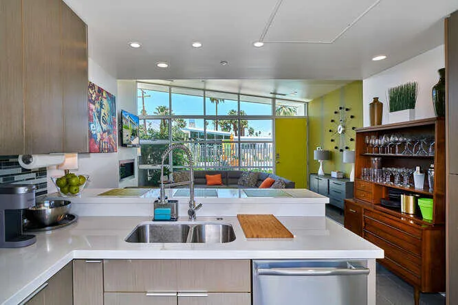 100 N Cerritos Dr Unit 1 Palm-small-020-