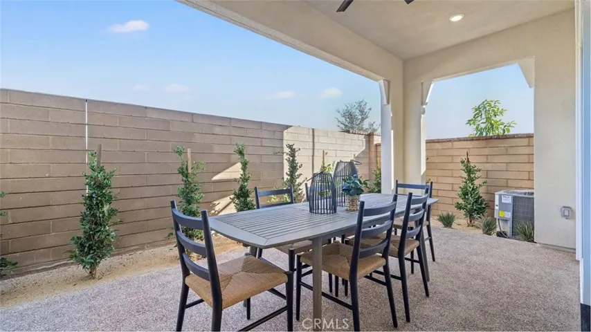 Photos shown are of model only- not actual homesite.