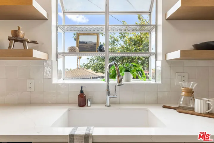 1836 Jaybrook Drive, Rancho Palos Verdes, California 90275