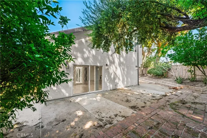 6222 Wynne, Tarzana, California 91335