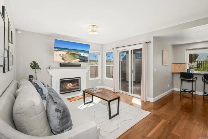 Den/Family/Great Room