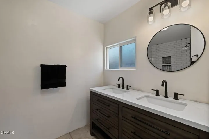 27-web-or-mls-9116-chattaroy-st