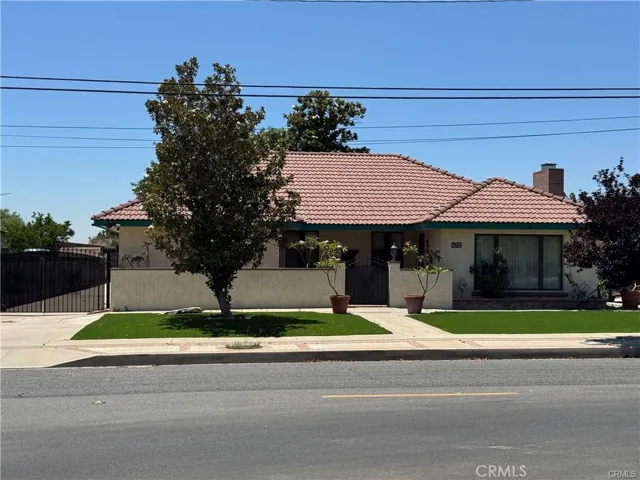 758 S Acacia Avenue, Rialto, California 92376