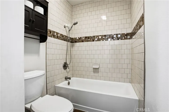 SECONDARY BATH