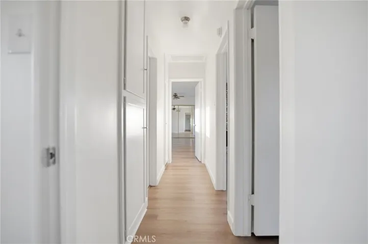 Hallway between bedrooms