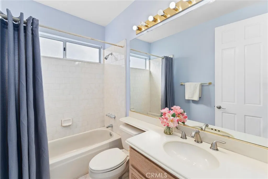 Downstairs Bathroom