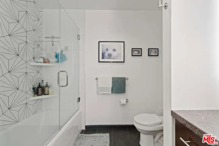 1111 S Grand Avenue 716, Los Angeles, California 90015