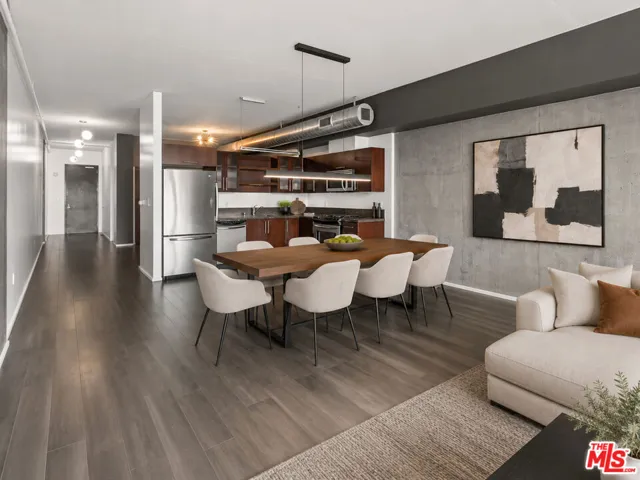 1111 S Grand Avenue 716, Los Angeles, California 90015
