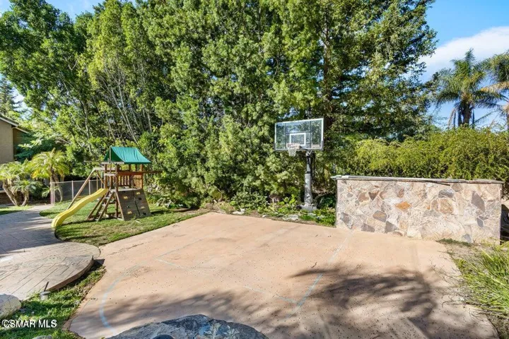 20251217183129916843000000-o