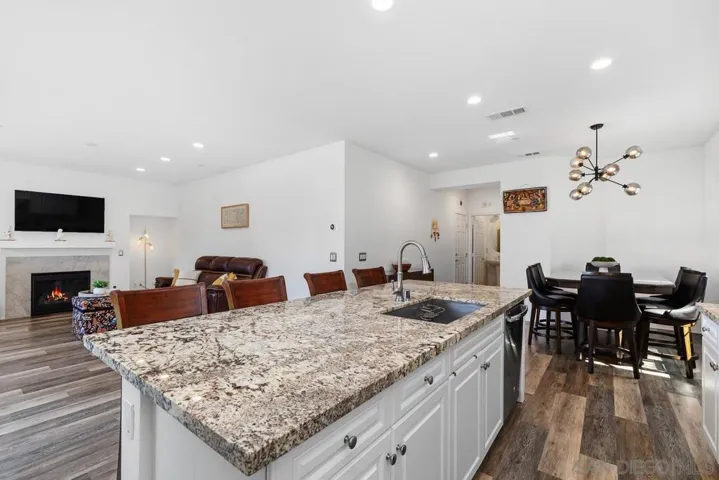 309 Ione Way, El Cajon, California 92020