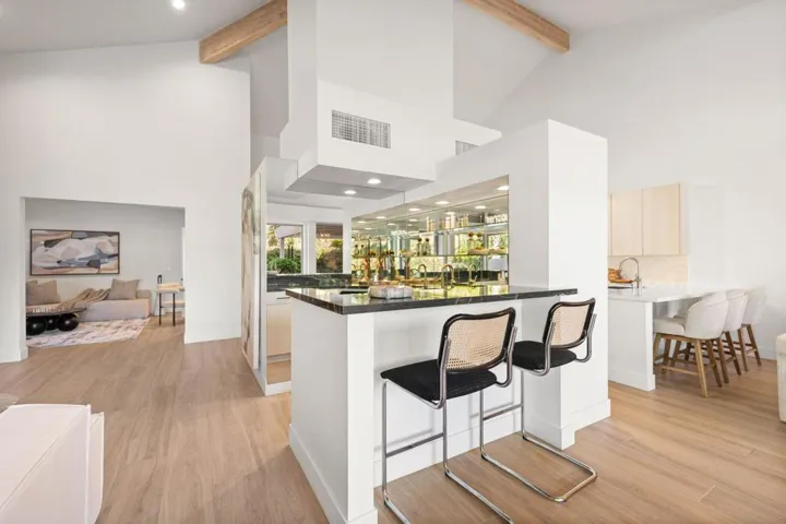 Wet Bar