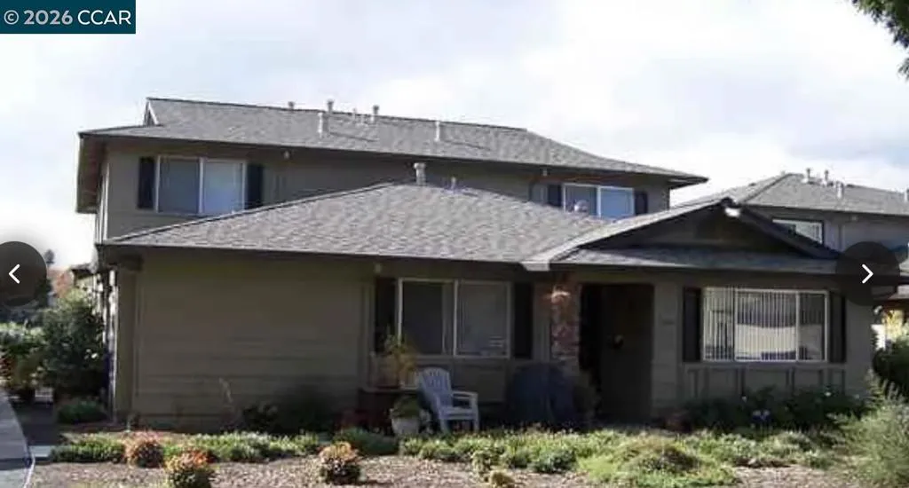 1360 Del Rio Ct