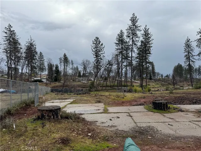 8064 Skyway Paradise, CA