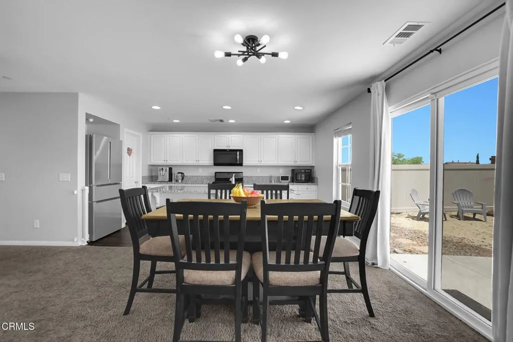 12-web-or-mls-PropertyGraphy.com (12)