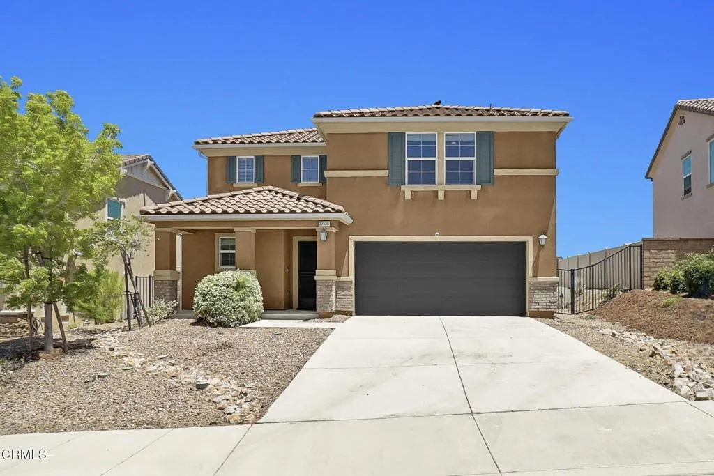 1-web-or-mls-PropertyGraphy.com (1)