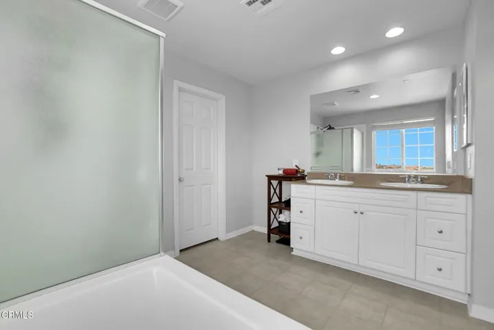 27-web-or-mls-PropertyGraphy.com (27)