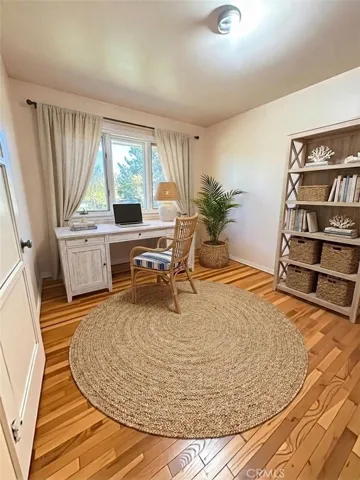 Home office room with virtual image