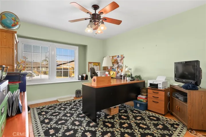 8362 Lubec, Downey, California 90240