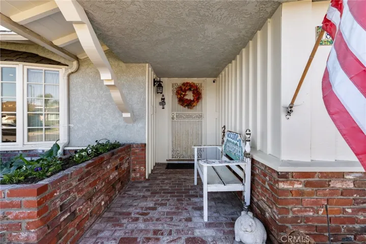 8362 Lubec, Downey, California 90240