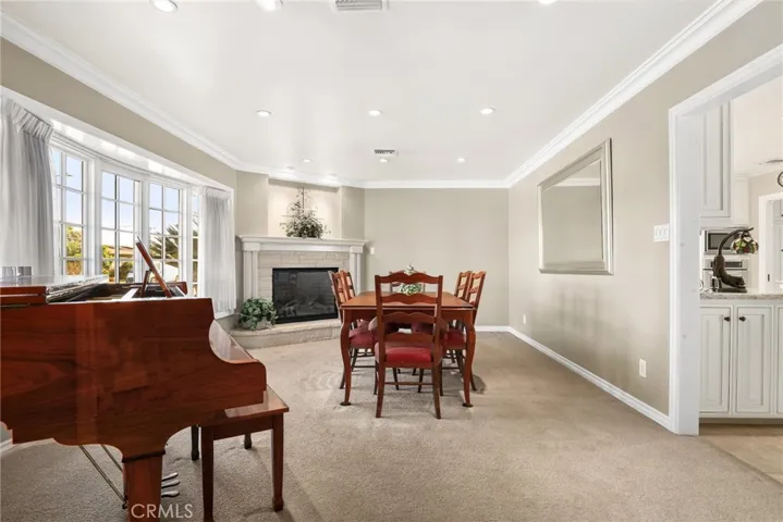 8362 Lubec, Downey, California 90240