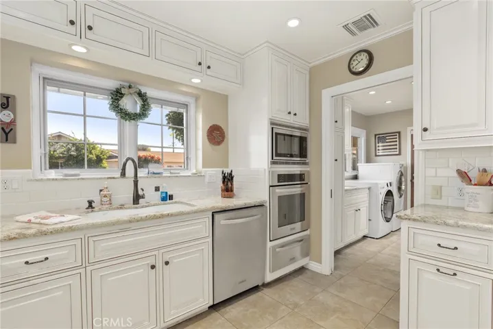 8362 Lubec, Downey, California 90240