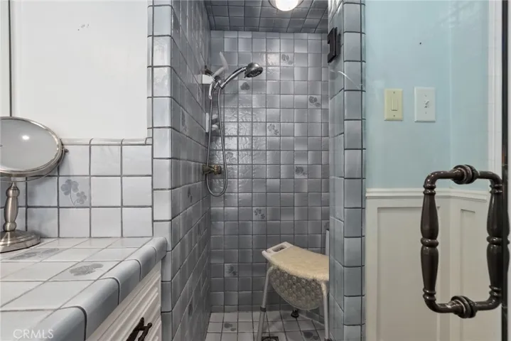8362 Lubec, Downey, California 90240