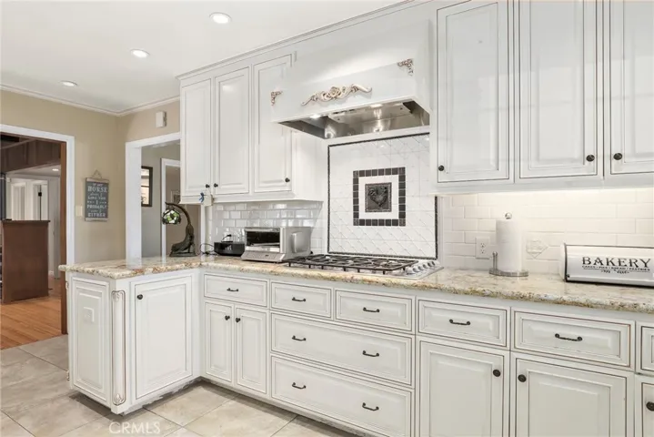 8362 Lubec, Downey, California 90240