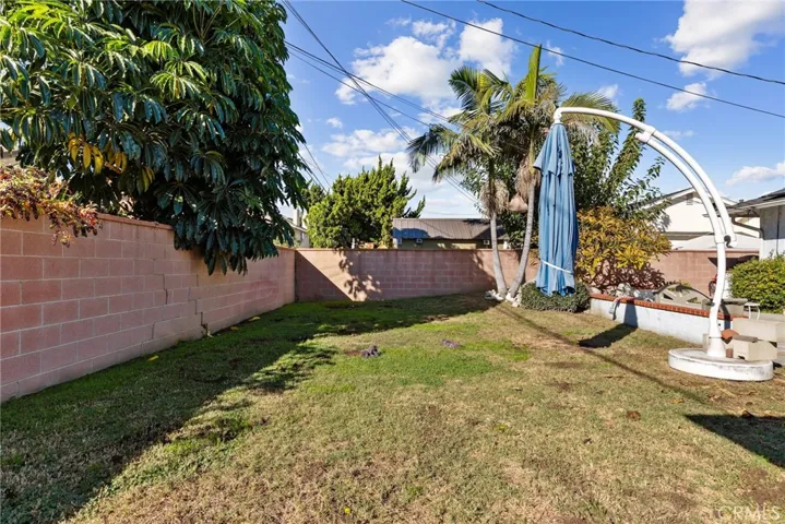 8362 Lubec, Downey, California 90240