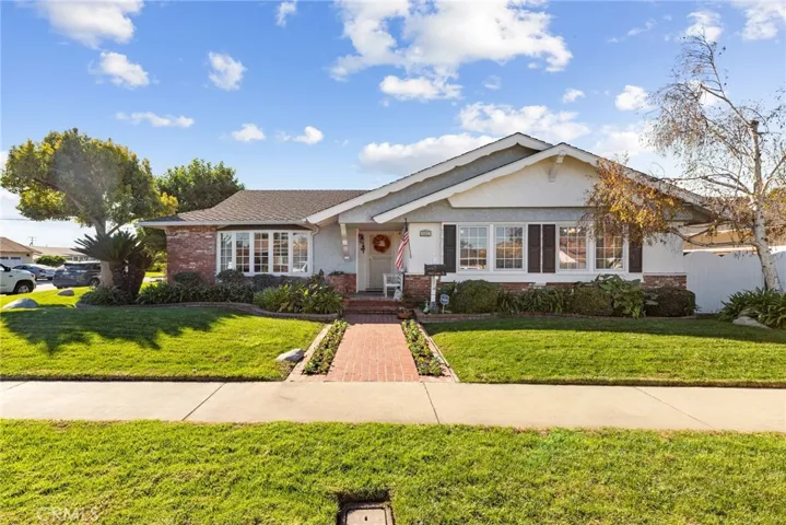 8362 Lubec, Downey, California 90240
