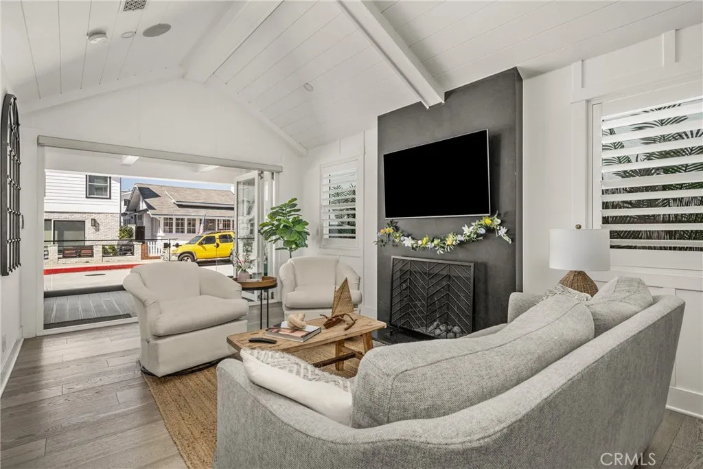 306 Alvarado, Newport Beach, California 92661 home-pic-18